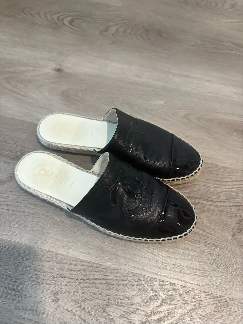 CHANEL Black Leather & Patent Espadrille Mule slide on
